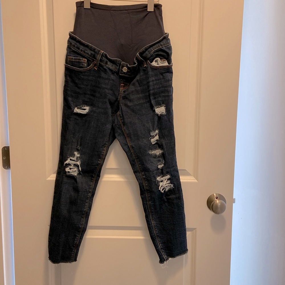 Old Navy maternity rockstar jeans